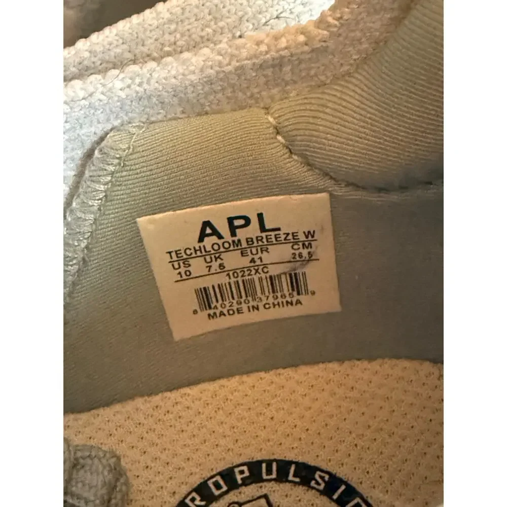 APL Techloom Breeze Sky Blue Sneakers Sz. 10